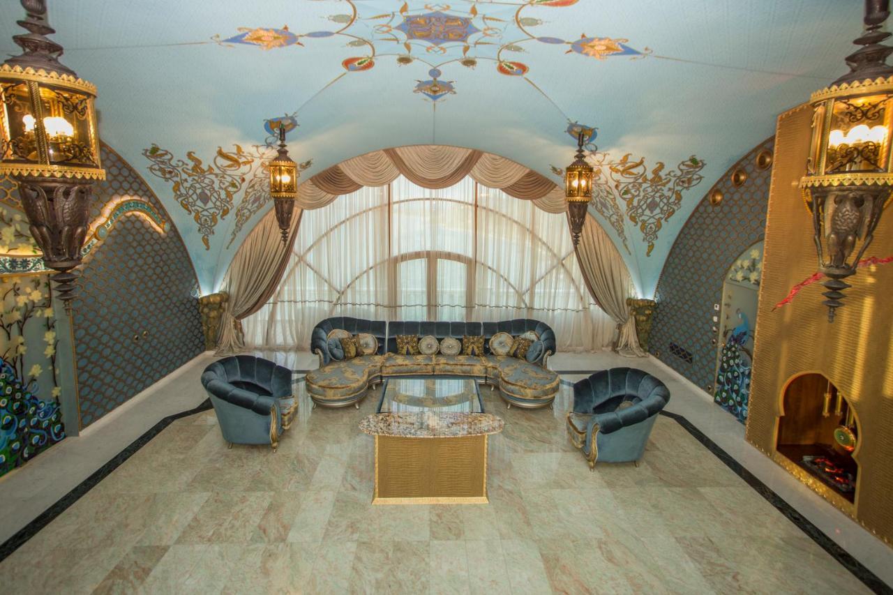 Castello Mare All Inclusive Resort Батуми Екстериор снимка