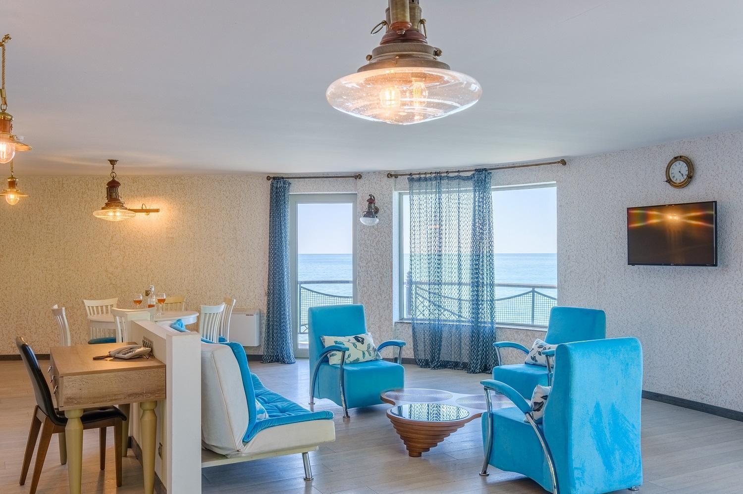 Castello Mare All Inclusive Resort Батуми Екстериор снимка