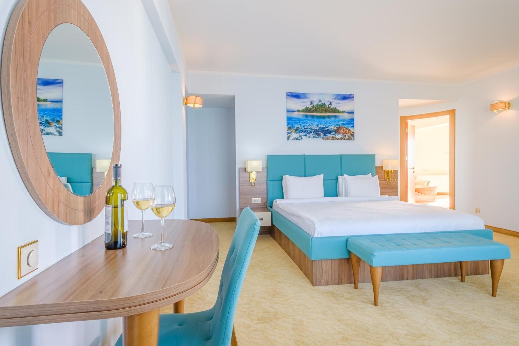 Castello Mare All Inclusive Resort Батуми Екстериор снимка