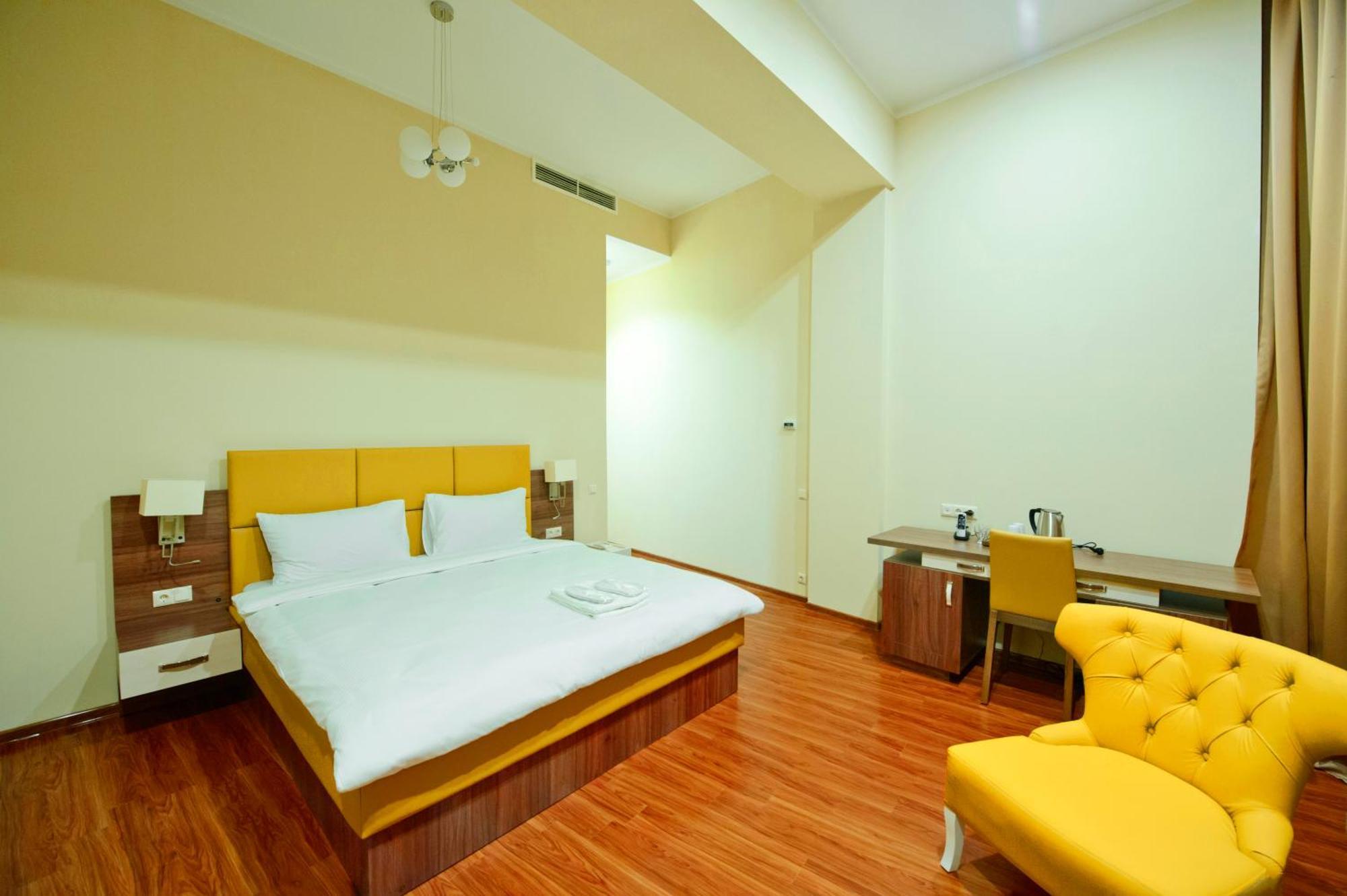 Castello Mare All Inclusive Resort Батуми Екстериор снимка